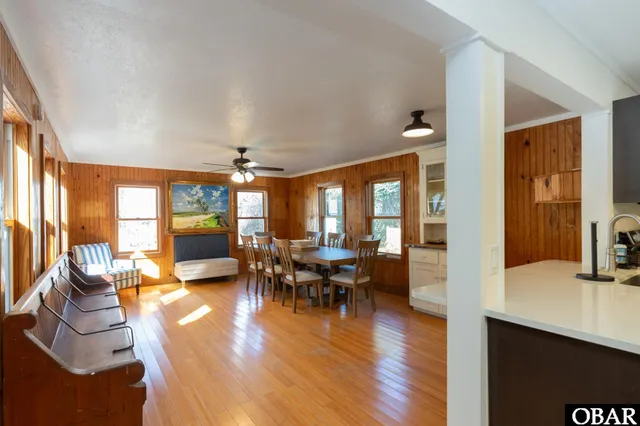 $699,000 | 140 Lighthouse Road, Ocracoke, NC 27960