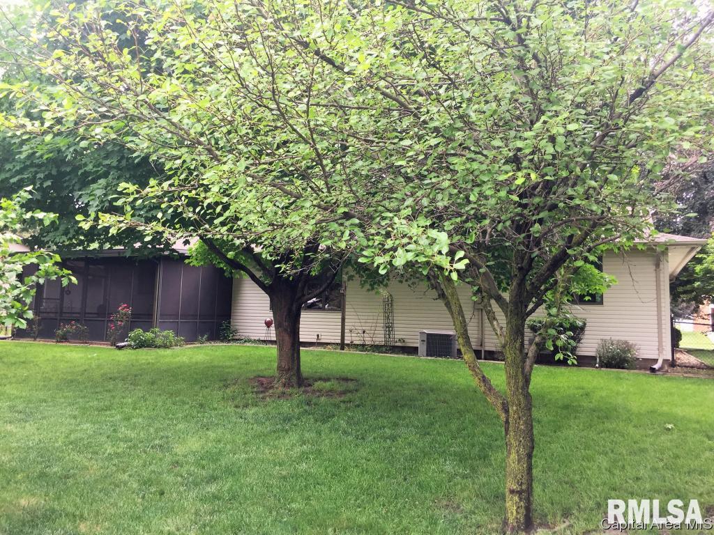 23 Galahad Drive Rochester, IL 62563 - Photo 22 of 29 Gallery Image 22