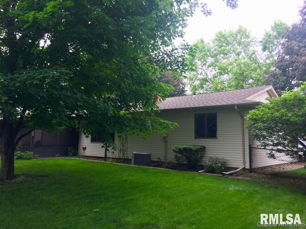 23 Galahad Drive Rochester, IL 62563 - Photo 26 of 29 Gallery Image 26