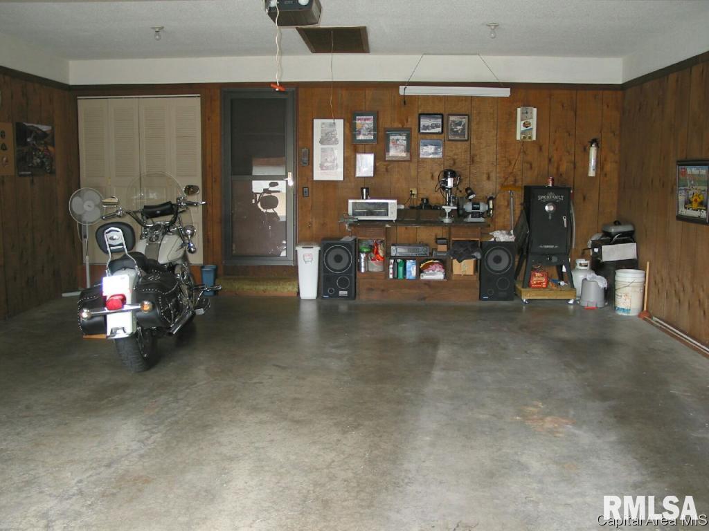 23 Galahad Drive Rochester, IL 62563 - Photo 27 of 29 Gallery Image 27