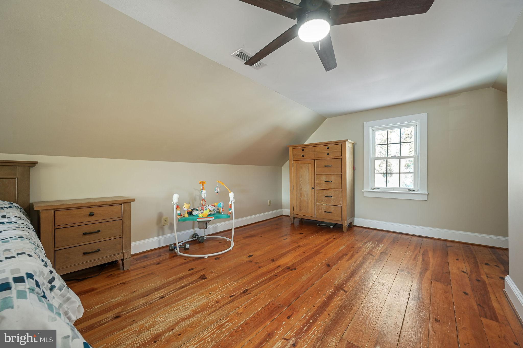 12739 Greensboro Road Greensboro, MD 21639 - Photo 18 of 28 a room with toys and dresser