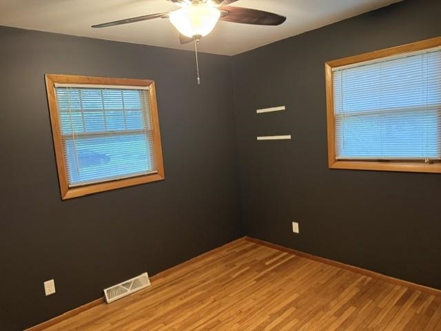 1421 25th Street Peru, IL 61354 - Photo 4 of 18