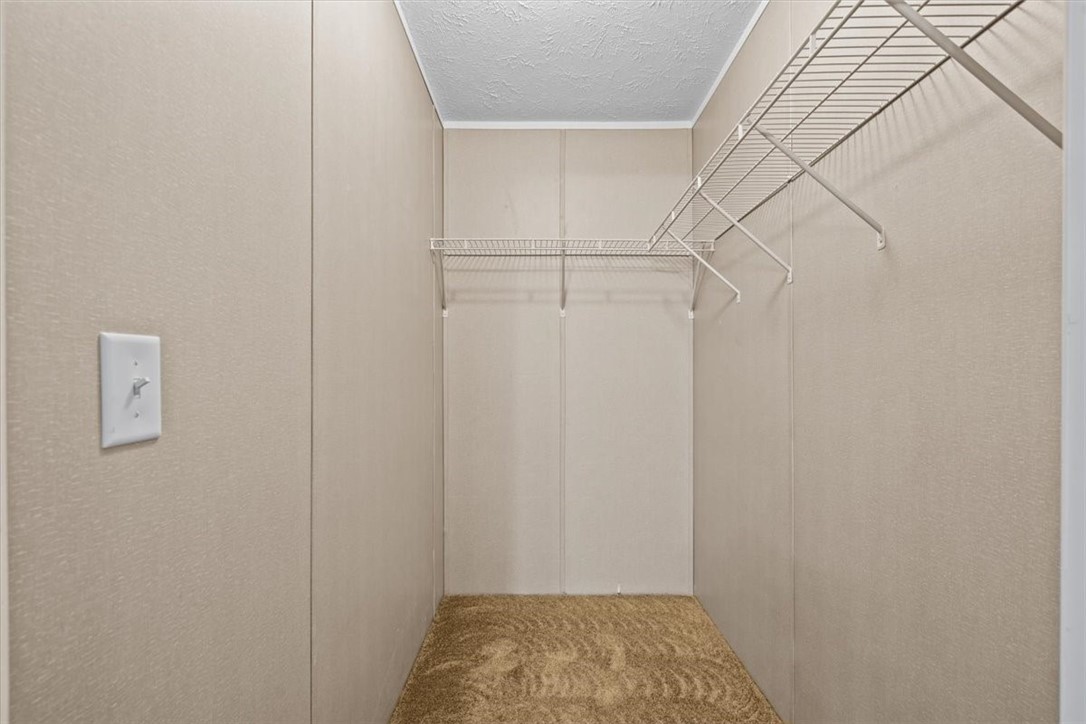 141 Meredith Lake Road Townville, SC 29689 - Photo 17 of 31 Walk in closet