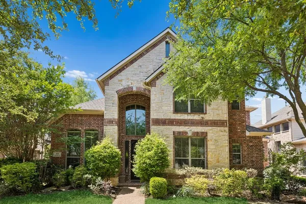 $725,000 | 959 Terrace Drive, Lantana, TX 76226