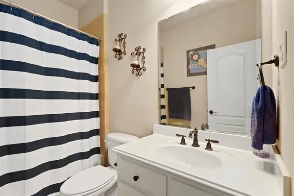 $725,000 | 959 Terrace Drive, Lantana, TX 76226