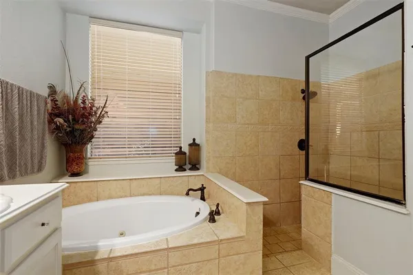 $725,000 | 959 Terrace Drive, Lantana, TX 76226