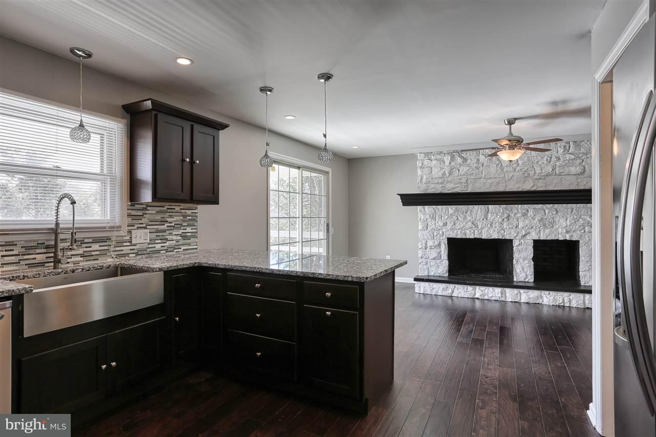 561 Strites Road Harrisburg, PA 17111 - Photo 12 of 25 Gallery Image 12