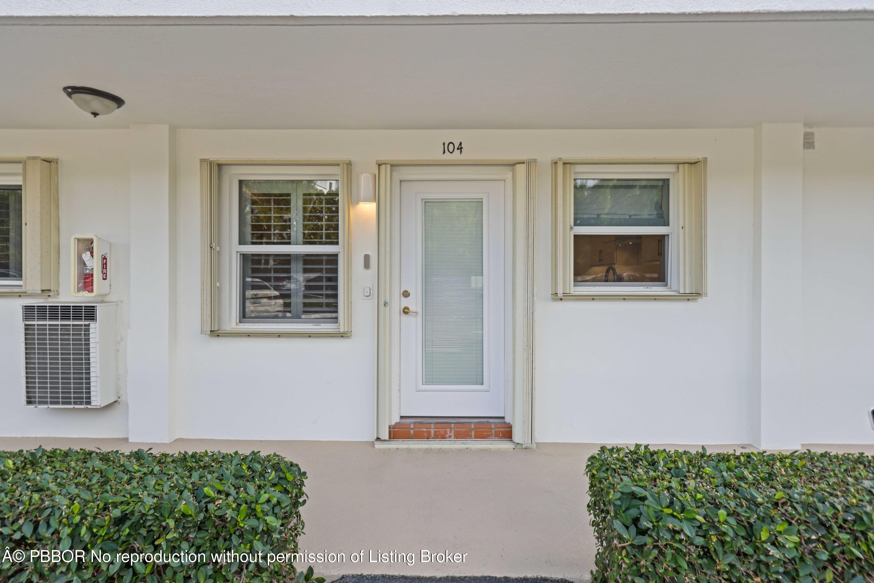 Undisclosed Address Palm Beach, FL 33480 - Photo 27 of 43 front view of a house