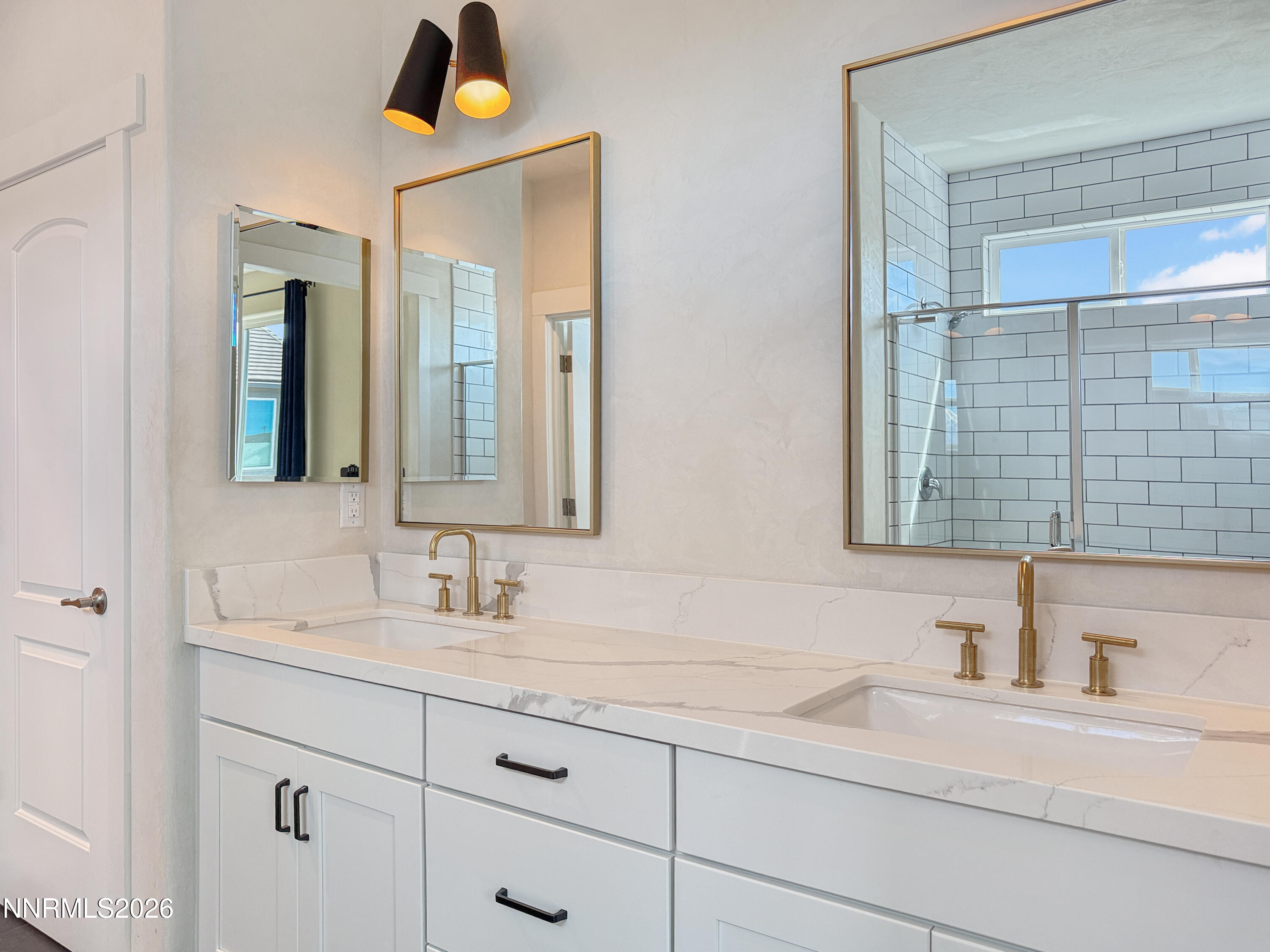 2030 Harmony Valley Drive Reno, NV 89521 - Photo 12 of 24 primary bath 02