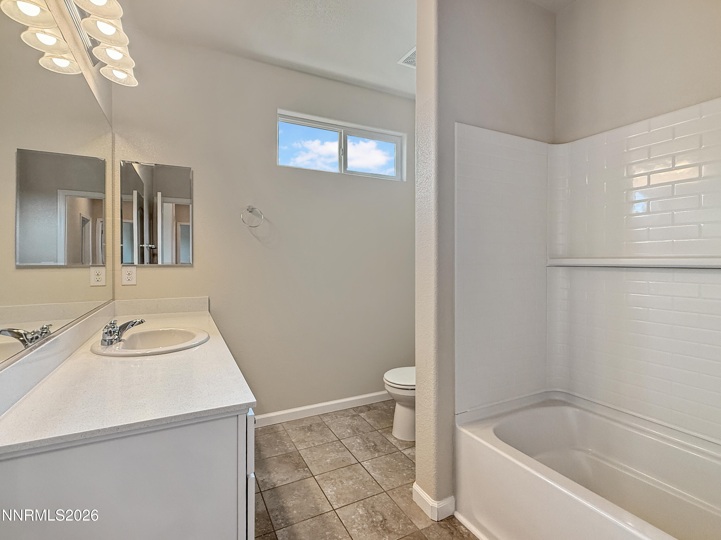 2030 Harmony Valley Drive Reno, NV 89521 - Photo 19 of 24 guest bath