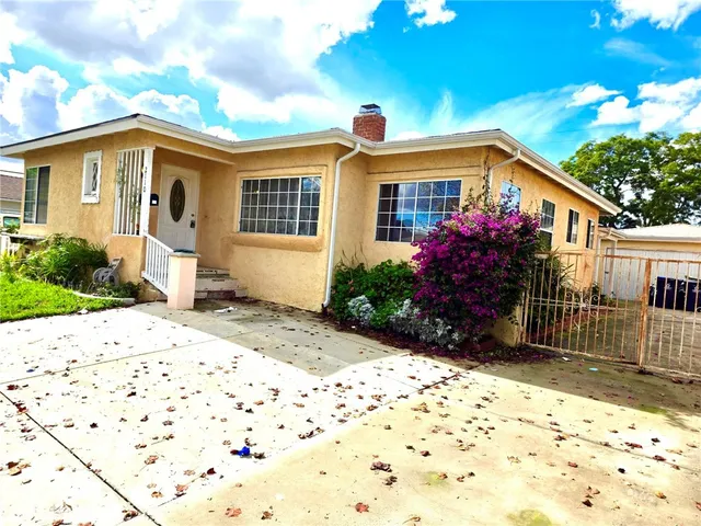$798,000 | 2110 North Hesperian Street, Santa Ana, CA 92706