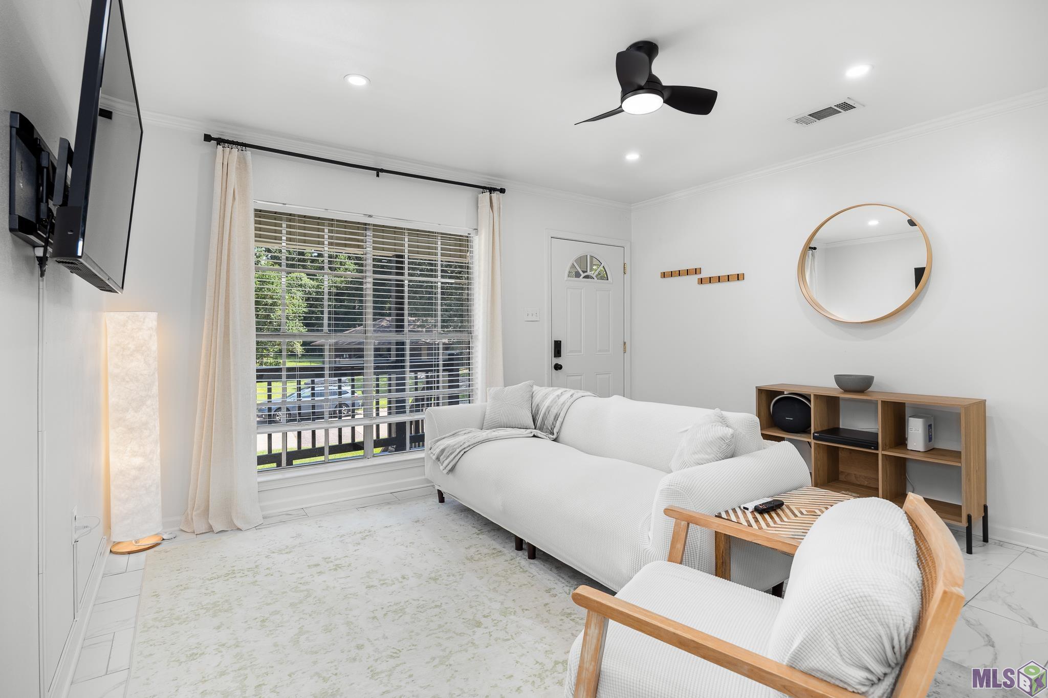 9058 Baker Drive Baton Rouge, LA 70809 - Photo 4 of 33