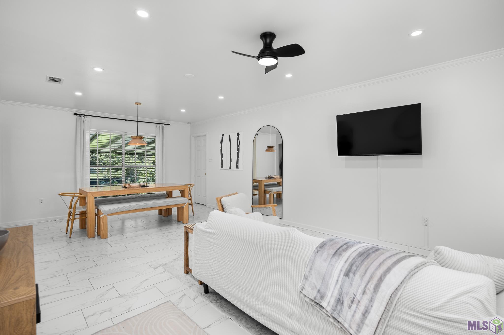 9058 Baker Drive Baton Rouge, LA 70809 - Photo 5 of 33