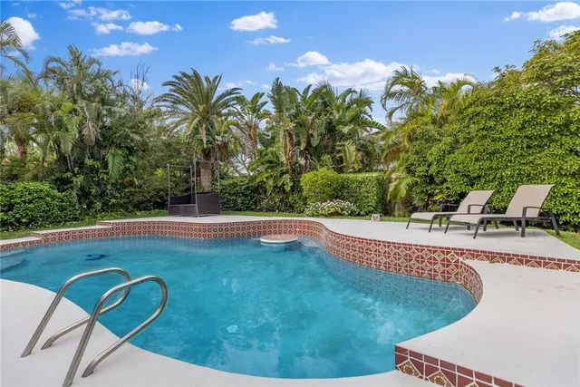 $12,000 | 1005 Crescent Beach Road, Vero Beach, FL 32963