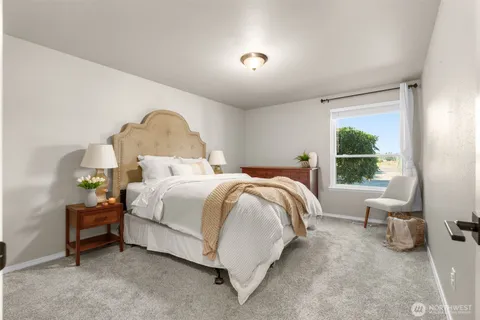 $699,000 | 6217 119th Avenue East, Puyallup, WA 98372