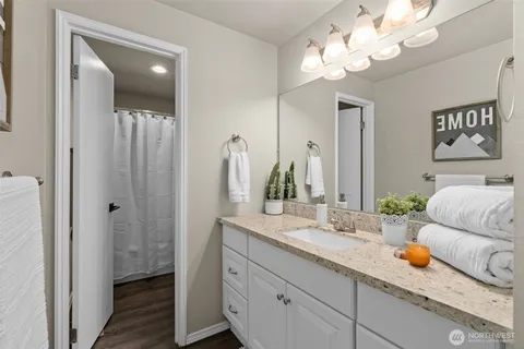 $699,000 | 6217 119th Avenue East, Puyallup, WA 98372