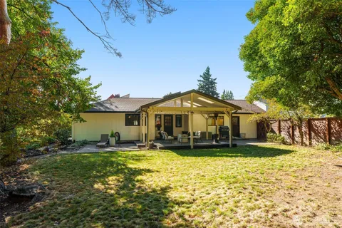 $699,000 | 6217 119th Avenue East, Puyallup, WA 98372