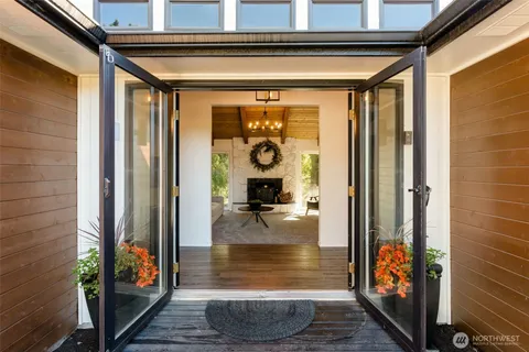 $699,000 | 6217 119th Avenue East, Puyallup, WA 98372