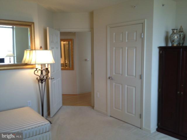 2726 Gallows Road, Unit 1008 Vienna, VA 22180 - Photo 3 of 18 Bedroom