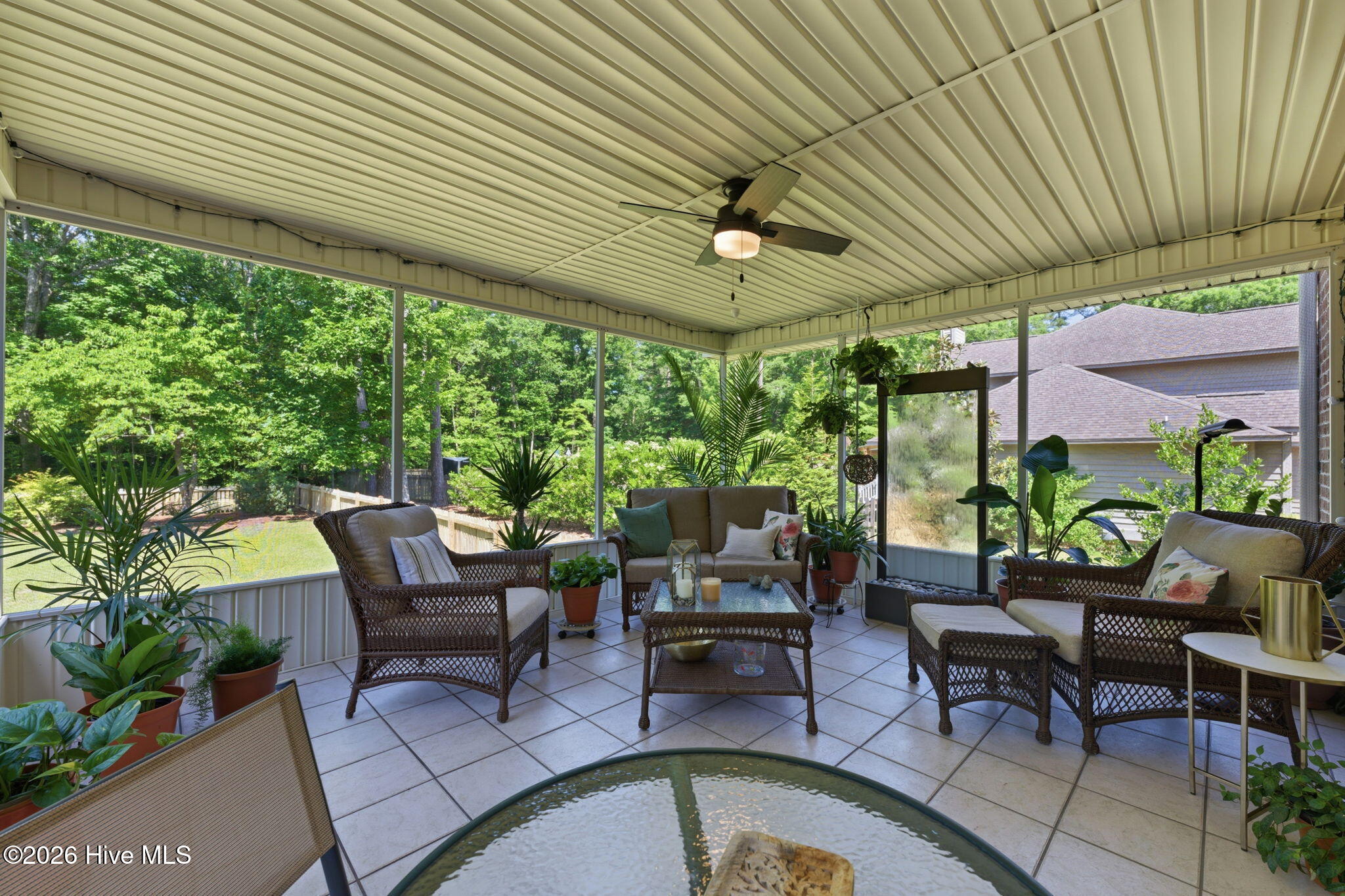 110 Creekview Road New Bern, NC 28562 - Photo 5 of 39 05-web-or-mls-DSC_7136