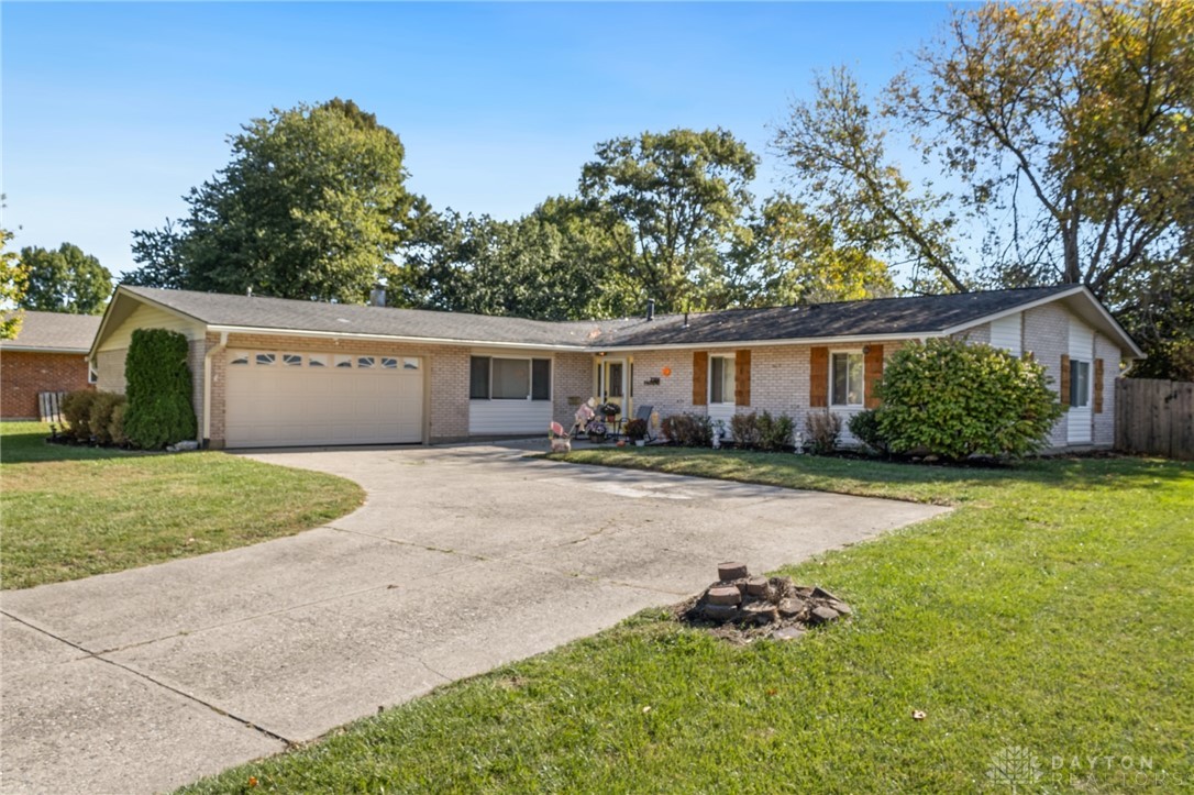 2386 East Rahn Road Dayton, OH 45440 - Photo 4 of 40 Gallery Image 4