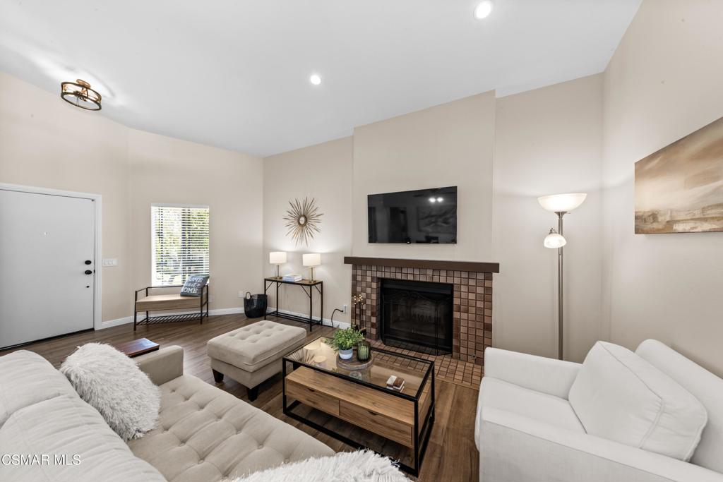 1736 Sinaloa Road, Unit 427 Simi Valley, CA 93065 - Photo 7 of 63