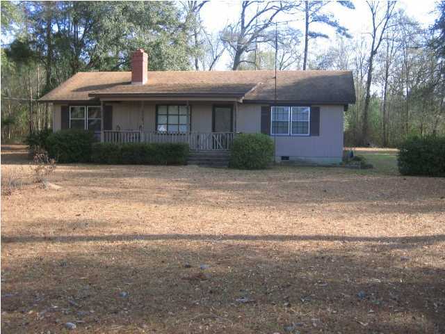 2118 Maple Ridge Road Walterboro, SC 29488 - Photo 1 of 3 Primary Photo
