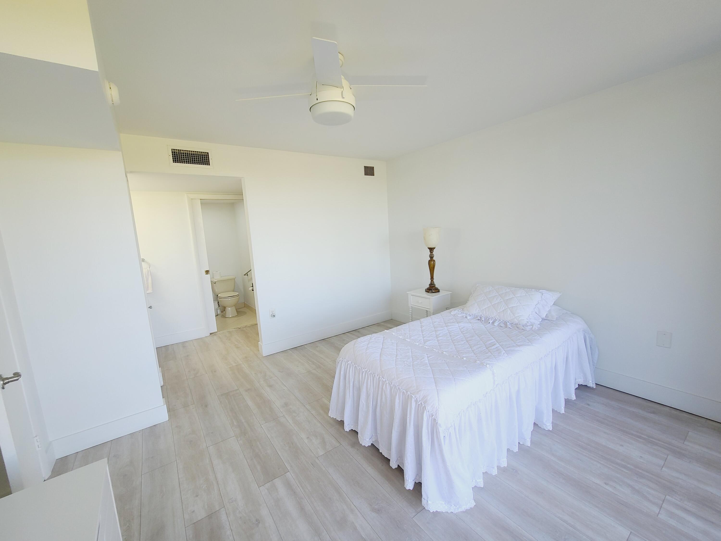 6133 Balboa Circle, Unit 301 Boca Raton, FL 33433 - Photo 23 of 49 20230106_151534