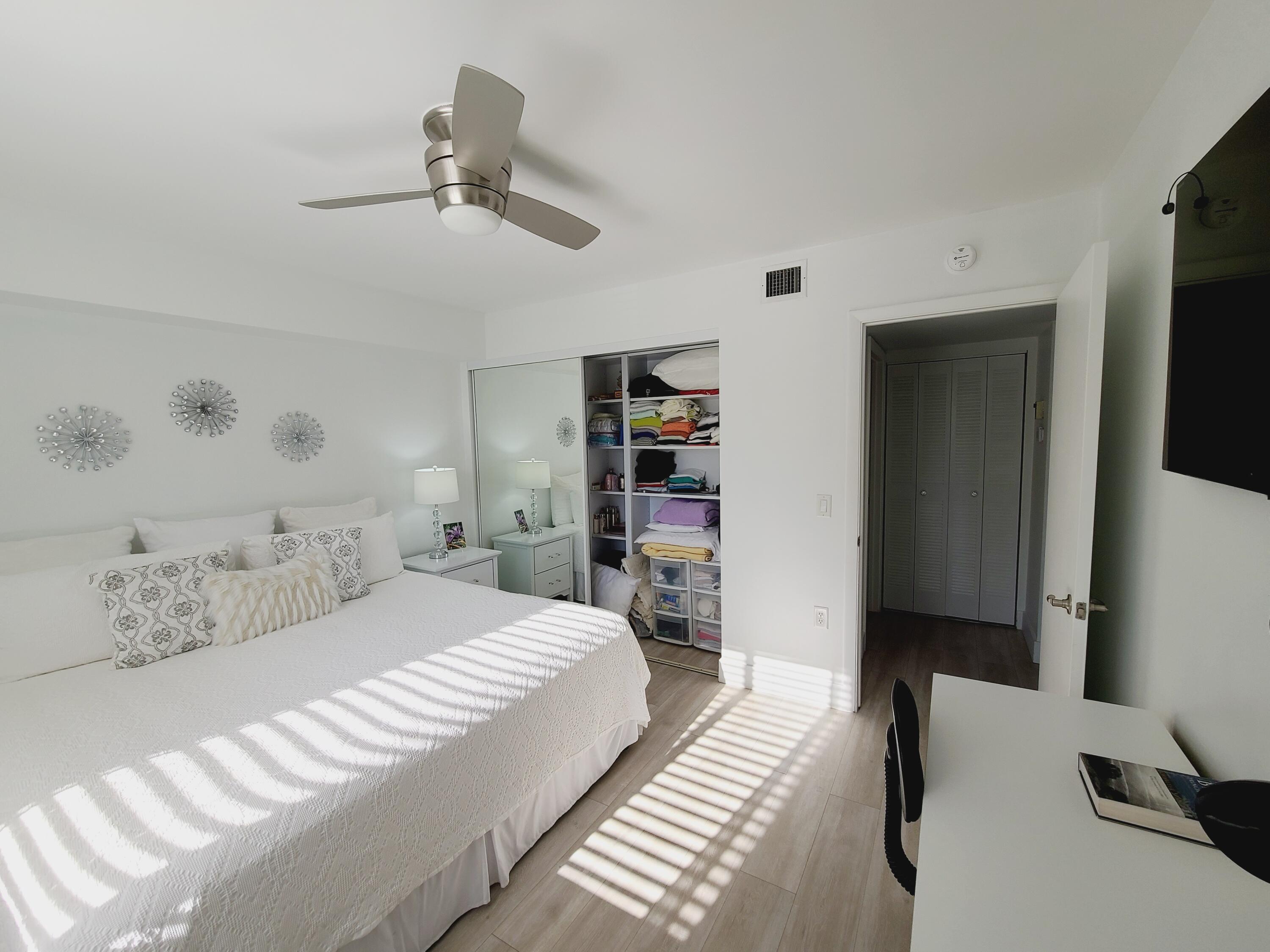 6133 Balboa Circle, Unit 301 Boca Raton, FL 33433 - Photo 3 of 49 20230106_150610