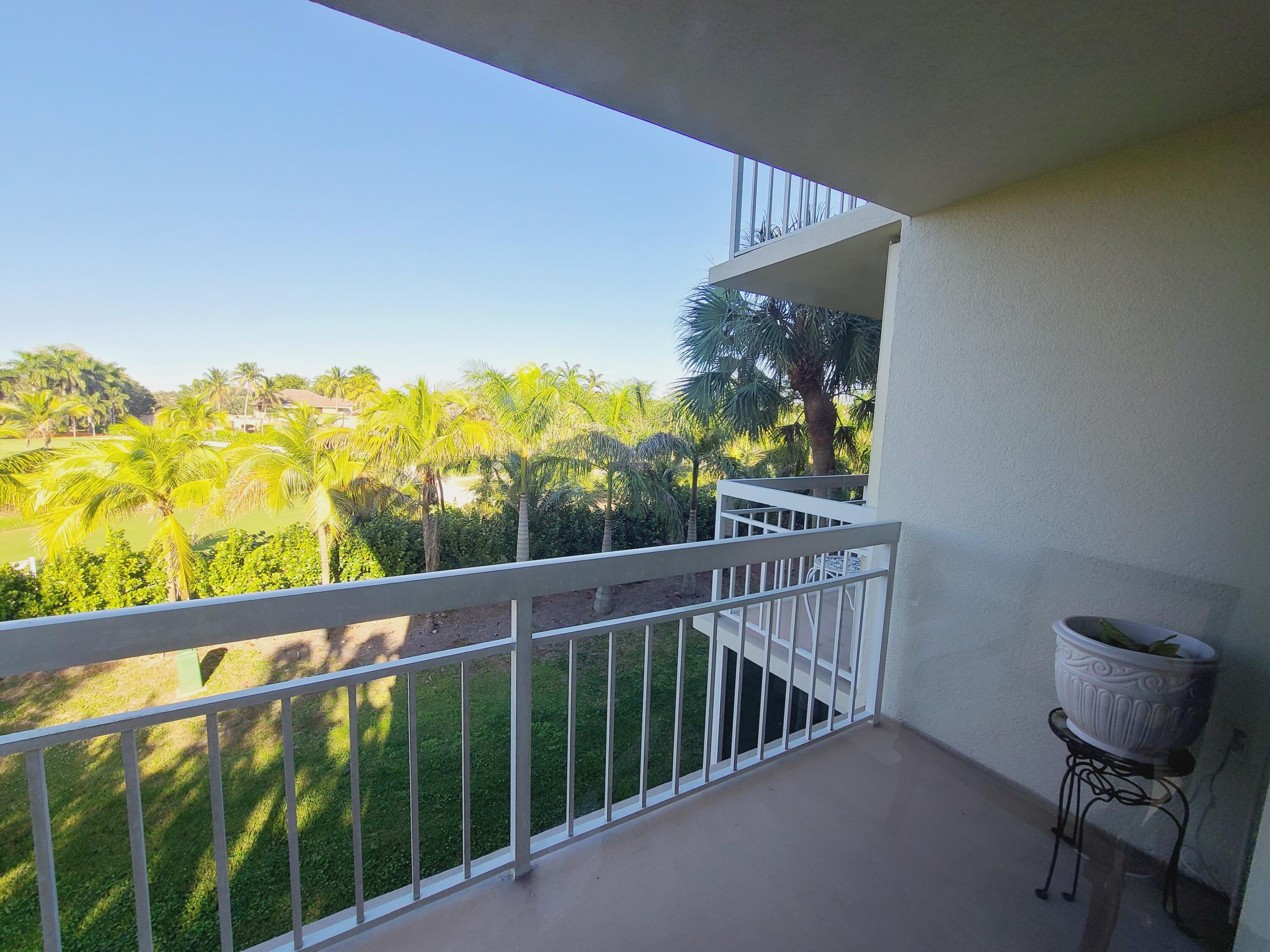 6133 Balboa Circle, Unit 301 Boca Raton, FL 33433 - Photo 31 of 49 20230106_153217