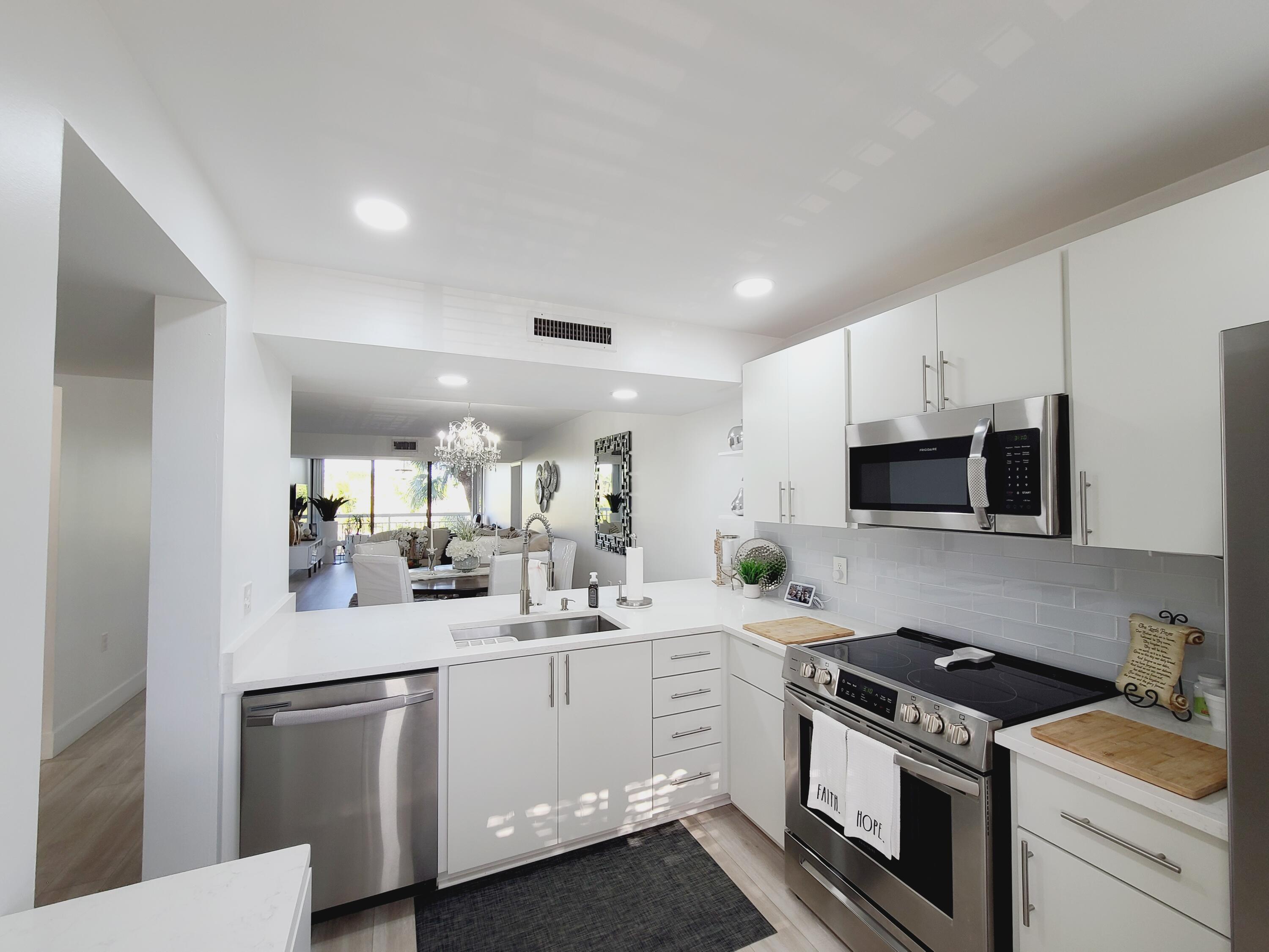 6133 Balboa Circle, Unit 301 Boca Raton, FL 33433 - Photo 8 of 49 20230106_151032