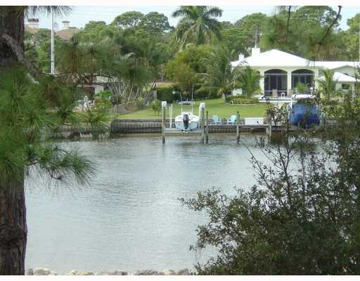 2001 Marina Isle Way, Unit 302 Jupiter, FL 33477 - Photo 1 of 10 Primary Photo