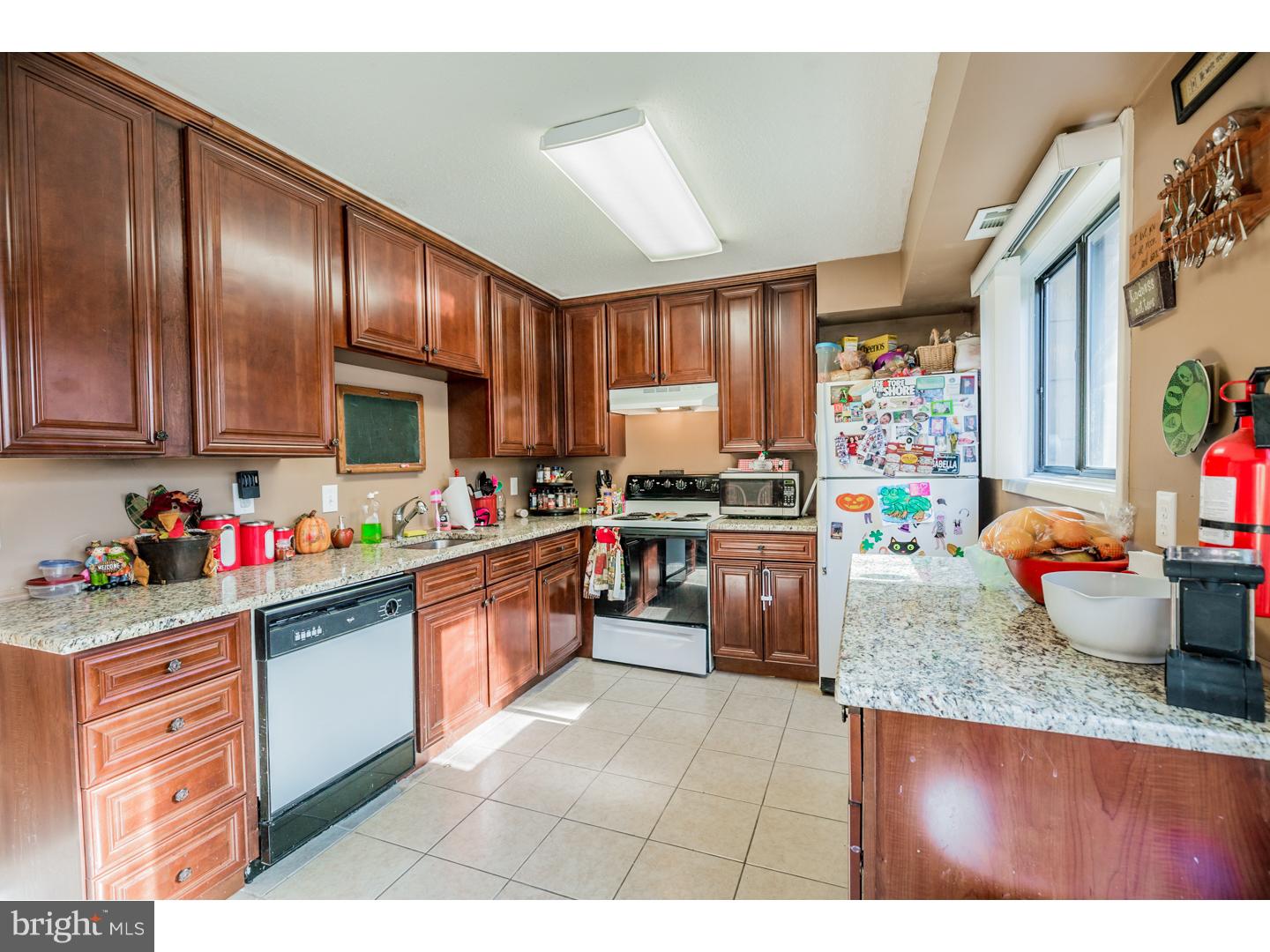 27 Chiswick Drive Lindenwold, NJ 08021 - Photo 12 of 25