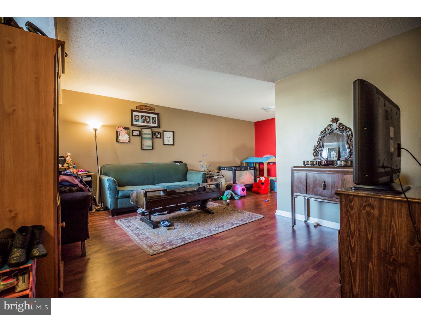 27 Chiswick Drive Lindenwold, NJ 08021 - Photo 17 of 25