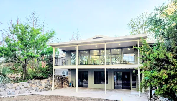 $675,000 | 4898 East Miller Canyon Road, Hereford, AZ 85615
