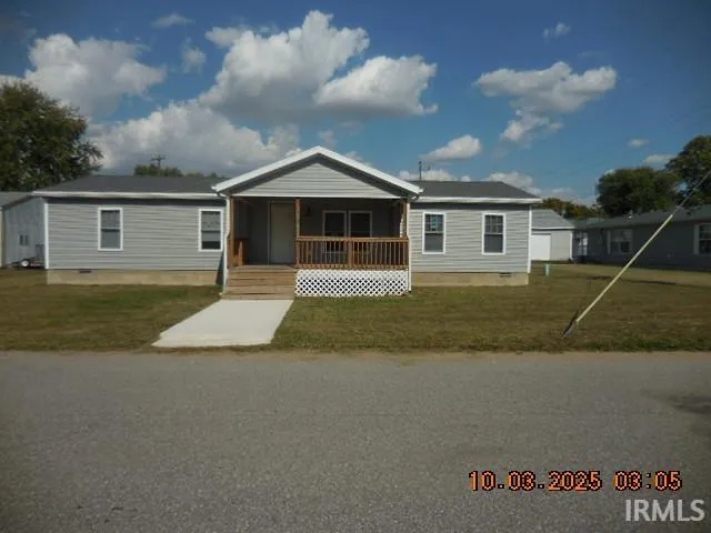 $159,900 | 129 South Market Street, Royal Center, IN 46978