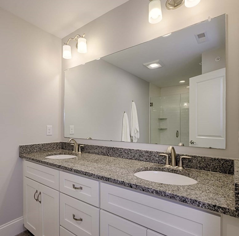 136 Brookview Road, Unit 136 Franklin, MA 02038 - Photo 21 of 38 Gallery Image 21