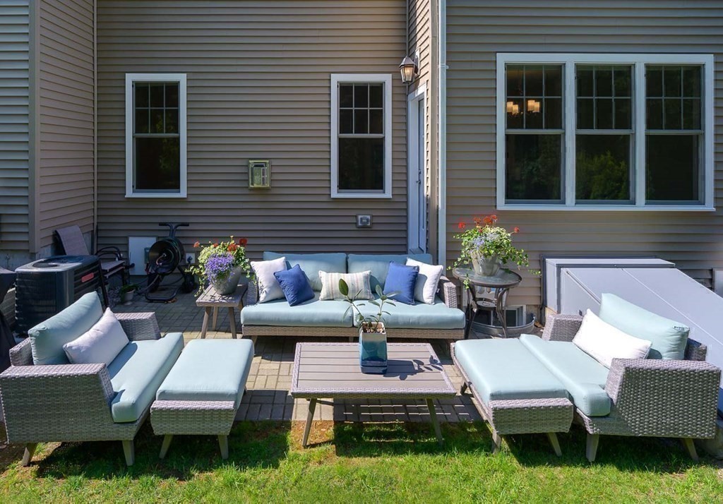 136 Brookview Road, Unit 136 Franklin, MA 02038 - Photo 32 of 38 Gallery Image 32