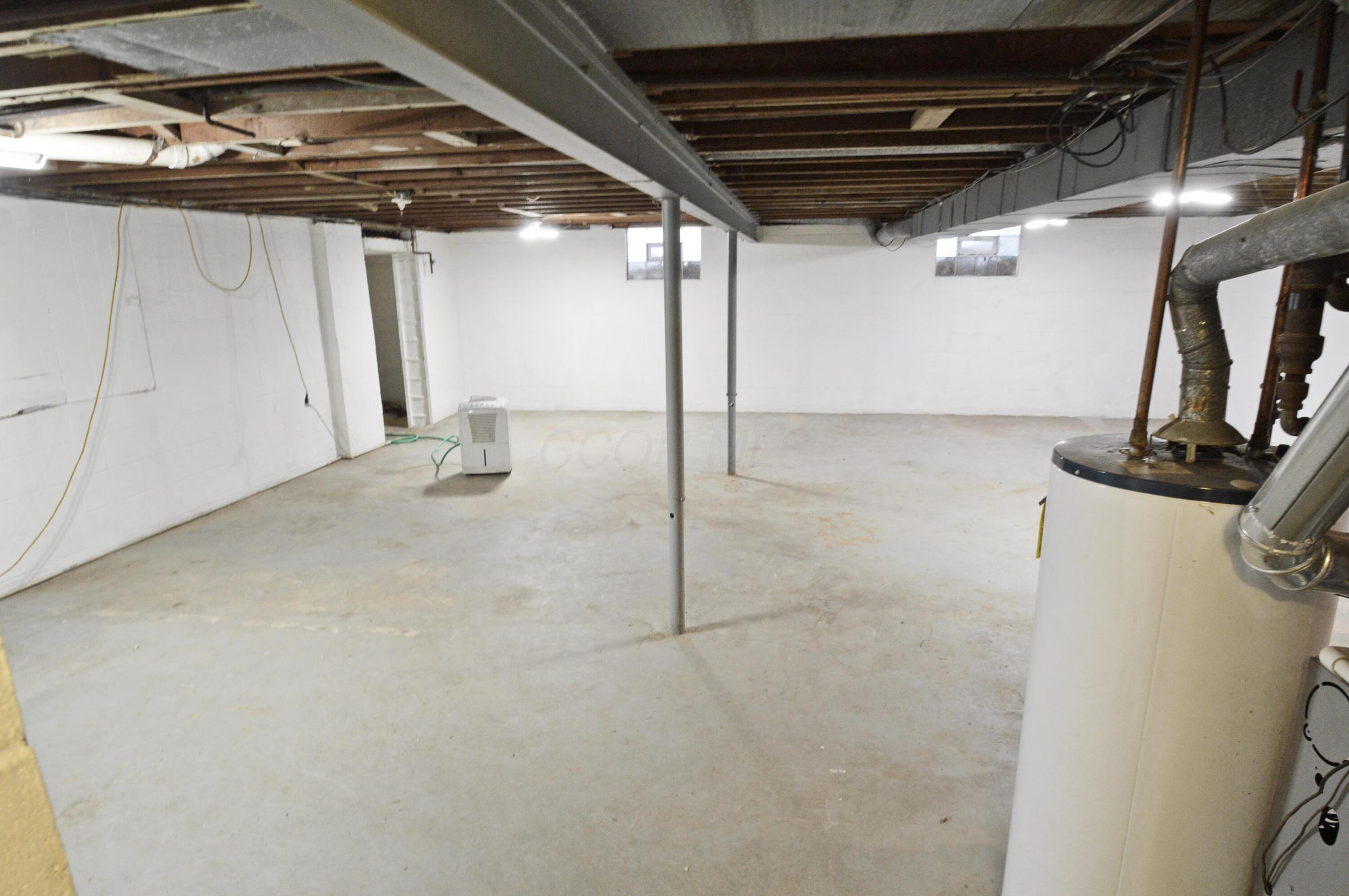 5138 Roberts Road Hilliard, OH 43026 - Photo 31 of 35 Basement 1