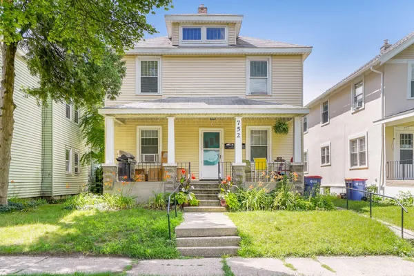 $365,000 | 752 Crescent Street Northeast, Grand Rapids, MI 49503
