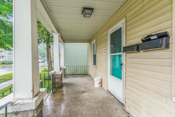 $365,000 | 752 Crescent Street Northeast, Grand Rapids, MI 49503