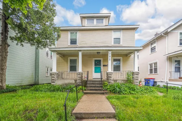 $365,000 | 752 Crescent Street Northeast, Grand Rapids, MI 49503