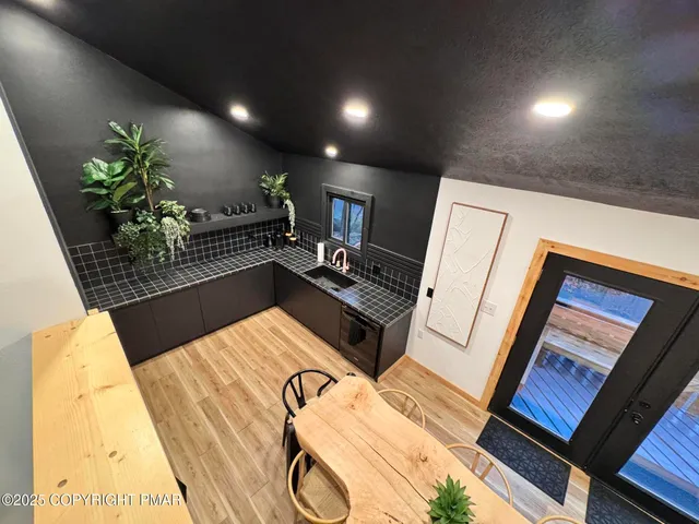 $2,100 | 261 Overlook Drive, East Stroudsburg, PA 18301