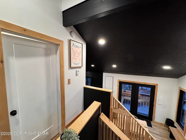 $2,100 | 261 Overlook Drive, East Stroudsburg, PA 18301