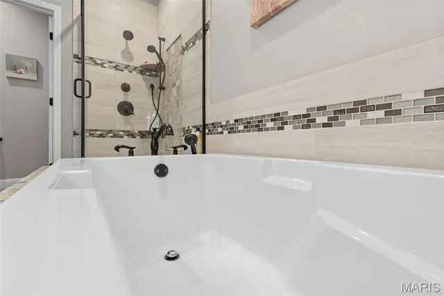 $829,000 | Undisclosed Address, Labadie, MO 63055