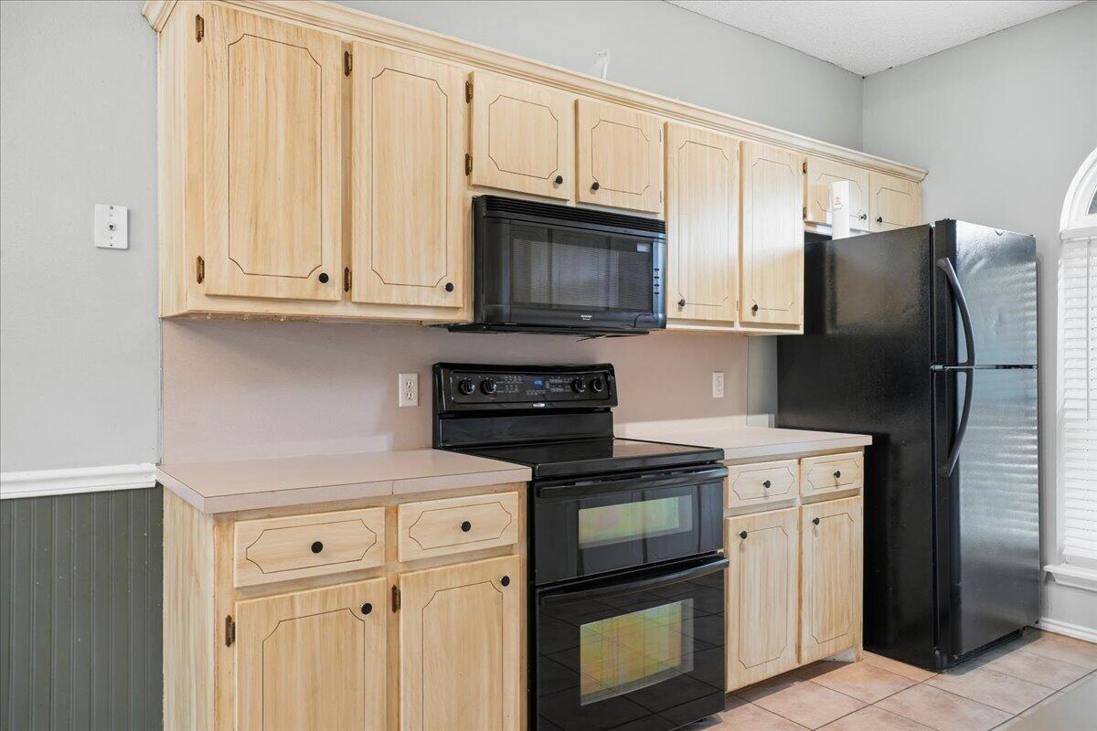 6113 7th Street Lubbock, TX 79416 - Photo 9 of 30 09-6113_7th_st_011