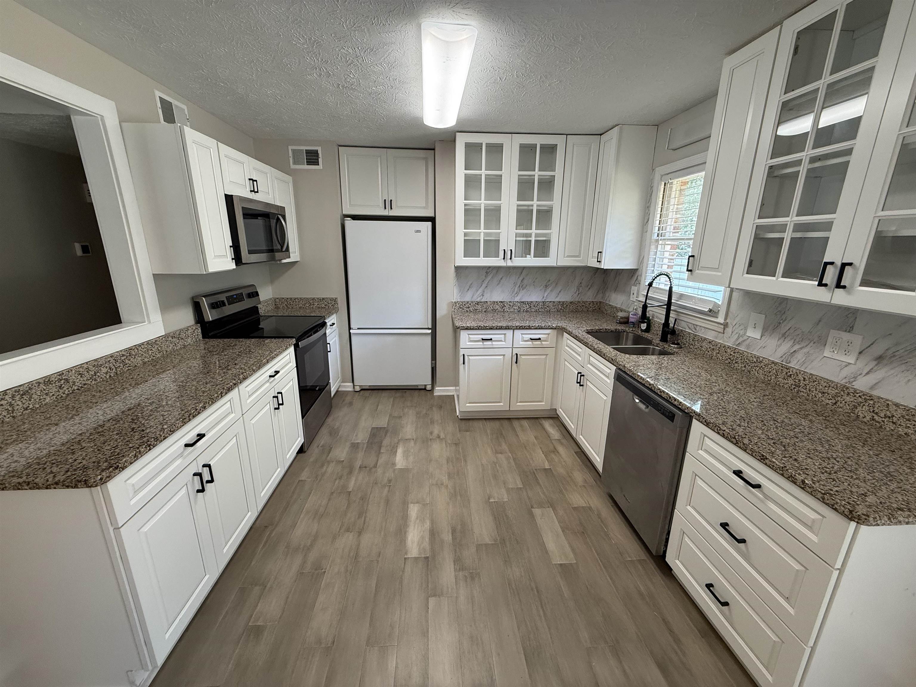615 Burcale Rd Circle Myrtle Beach, SC 29579 - Photo 3 of 24