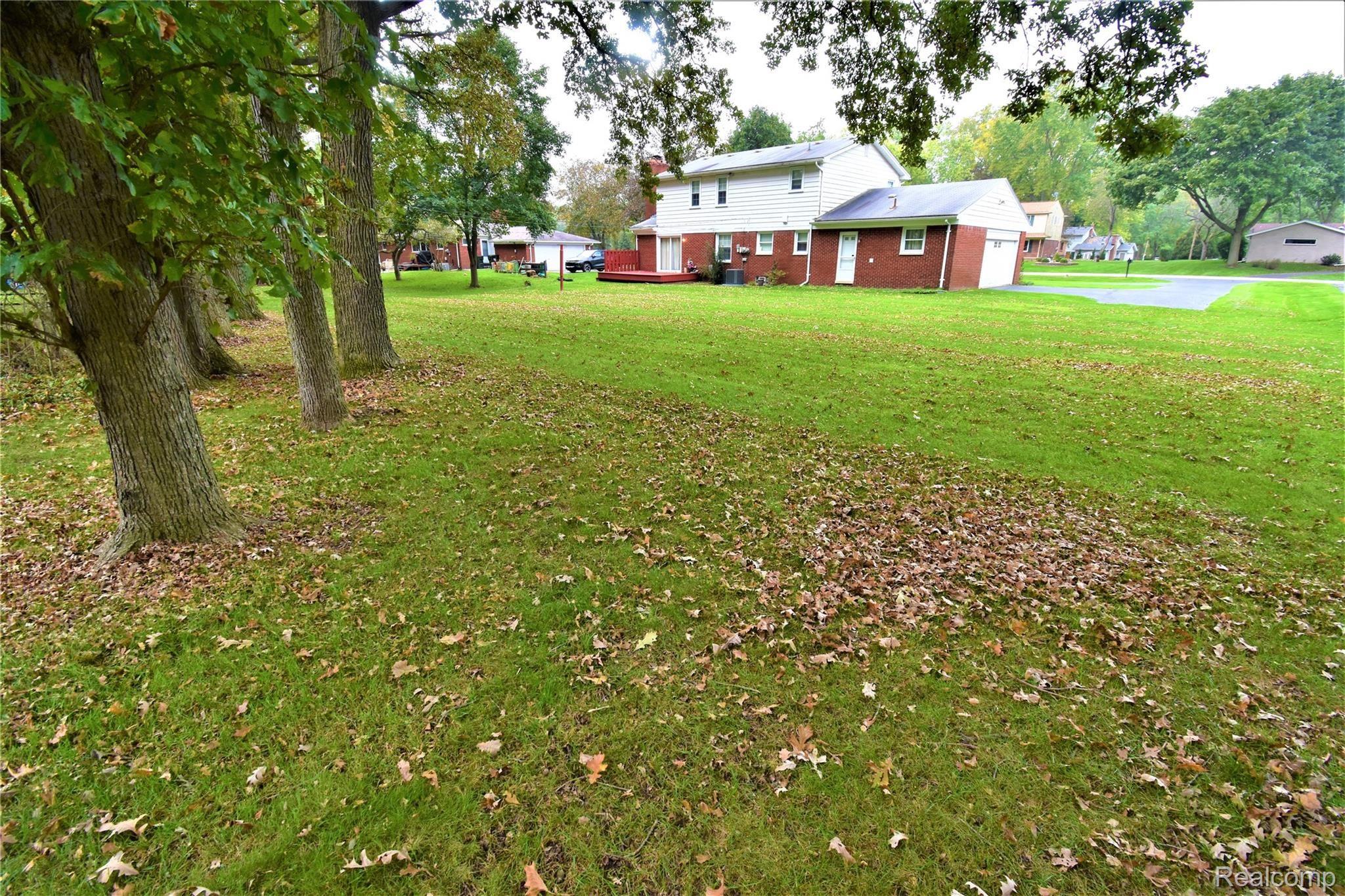 365 East Maryknoll Road Rochester, MI 48309 - Photo 38 of 41 DSC_0168.jpg