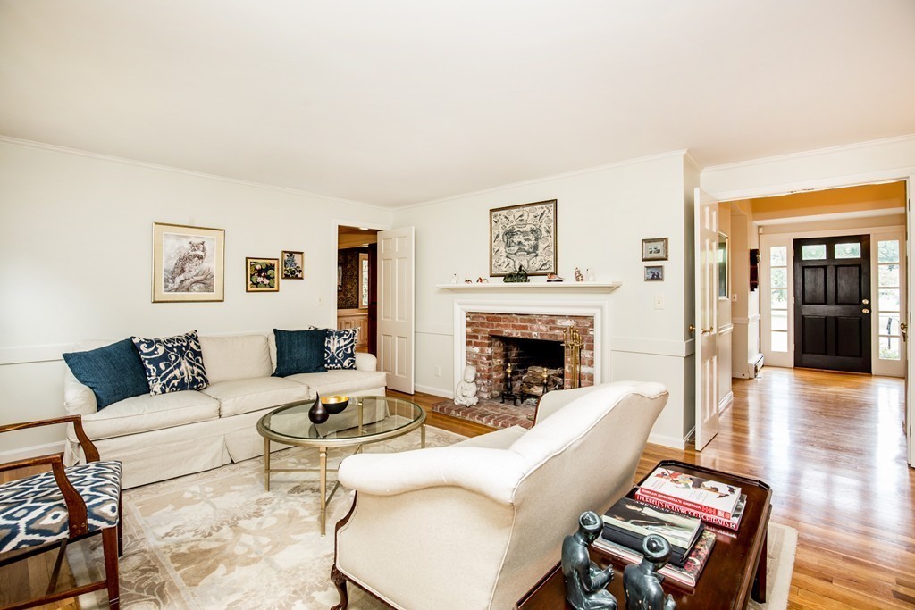 61 Mill Road Boxford, MA 01921 - Photo 3 of 30
