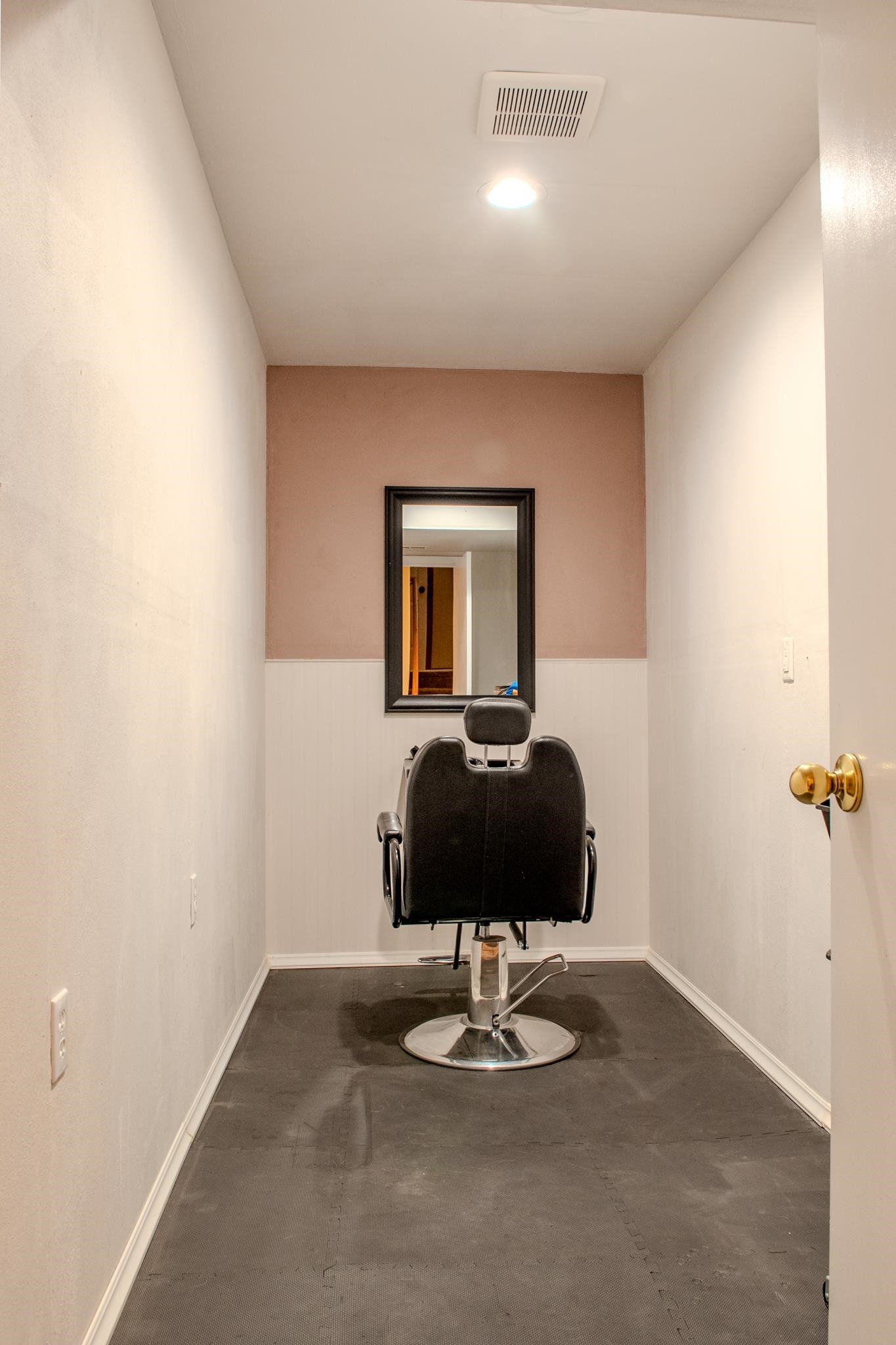 8908 North Pamela Street Spokane, WA 99208 - Photo 22 of 35